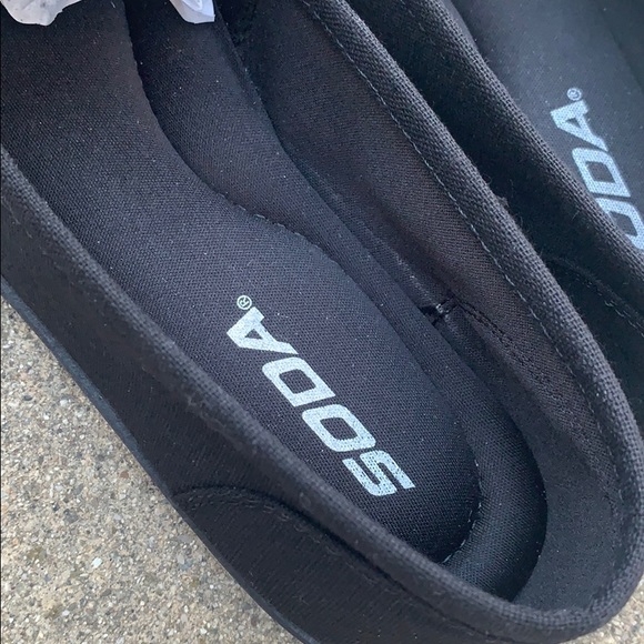 Soda Soft Cushion Insole Slip On Shoes - Picture 2 of 4